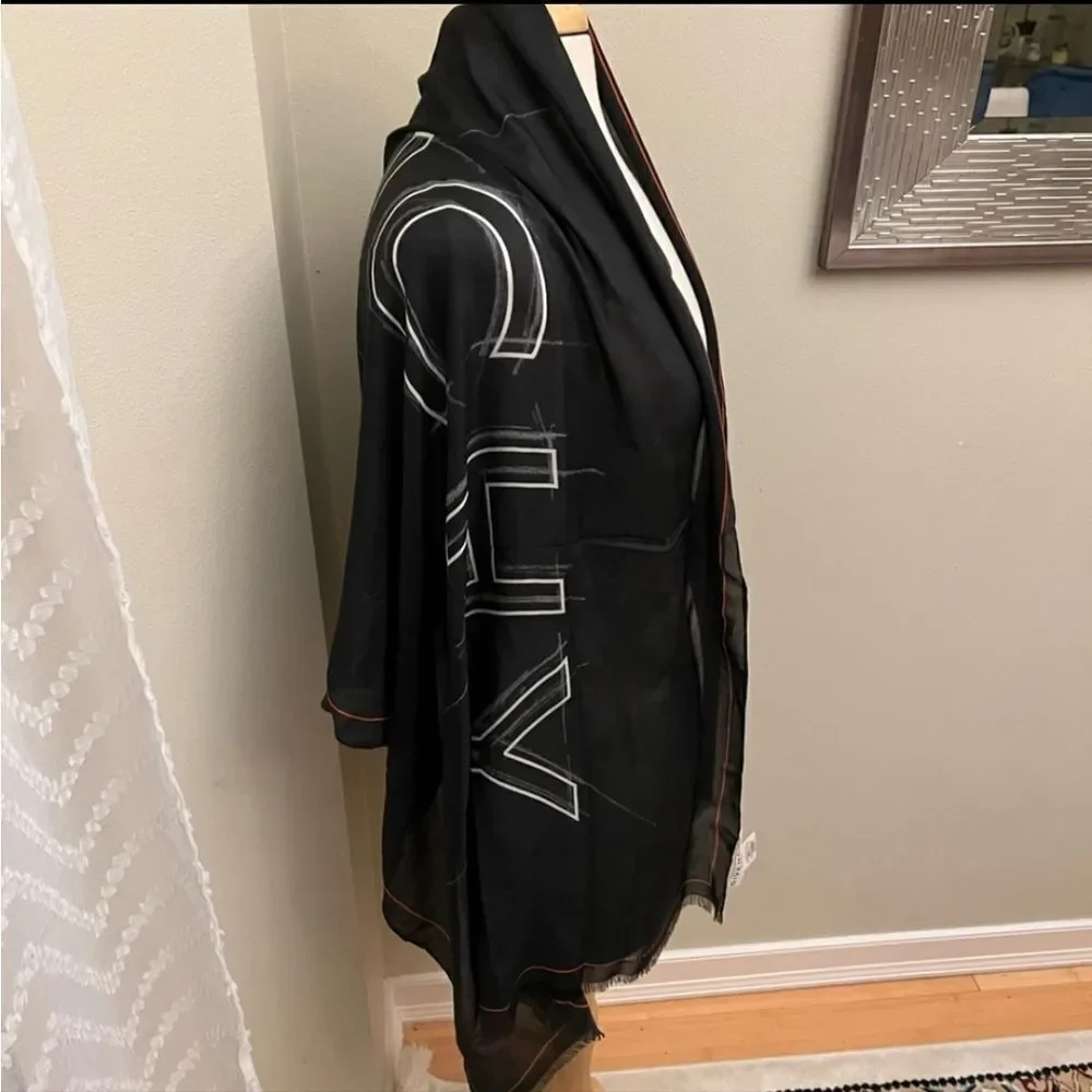100% AUTHENTIC GIVENCHY PARIS LOGO print Fringe UNISEX SCARF, MADE IN IT…